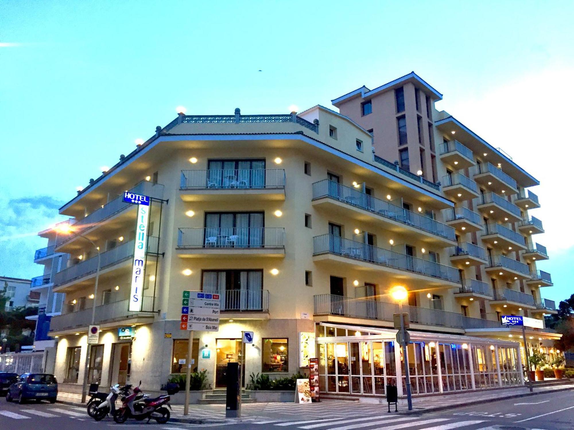 Hotel Stella Maris บลาเนส ภายนอก รูปภาพ